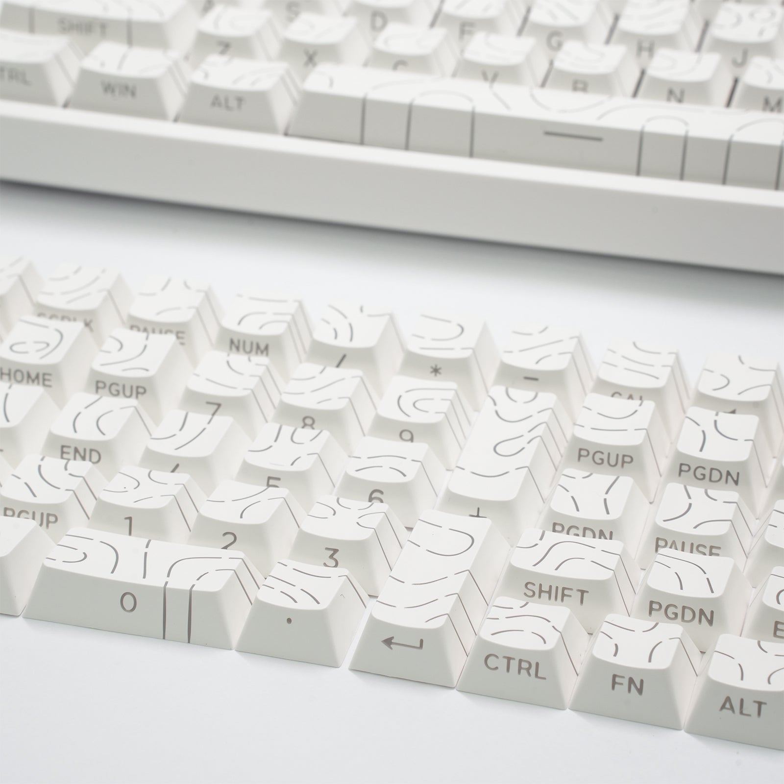 ATTACK SHARK SK06 135 Keys Shine-Through Keycaps, ANSI/ISO